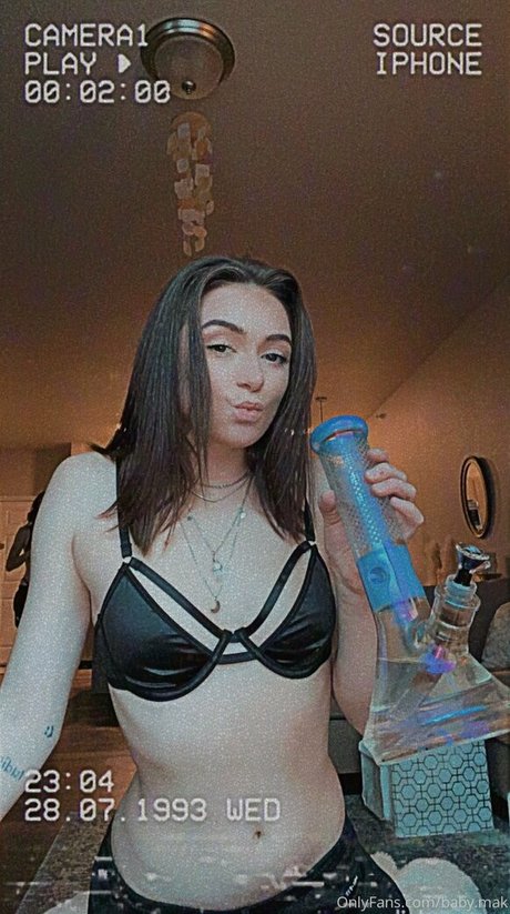 baby mak modèle pornographique photos