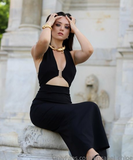 enzabel chloe hermosa estrella porno fotos