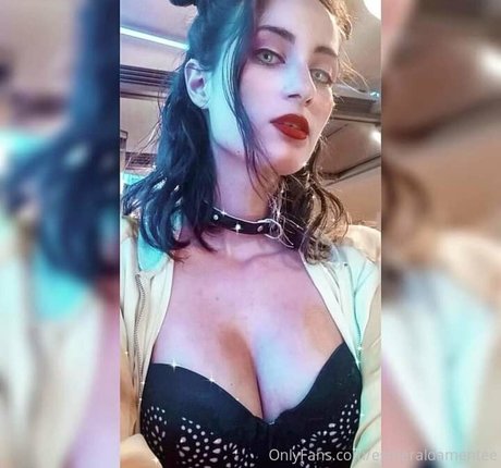 esmeraldamentee modèle gratuit photos