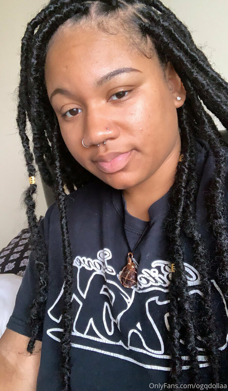 leavenowplz modèles nus photos