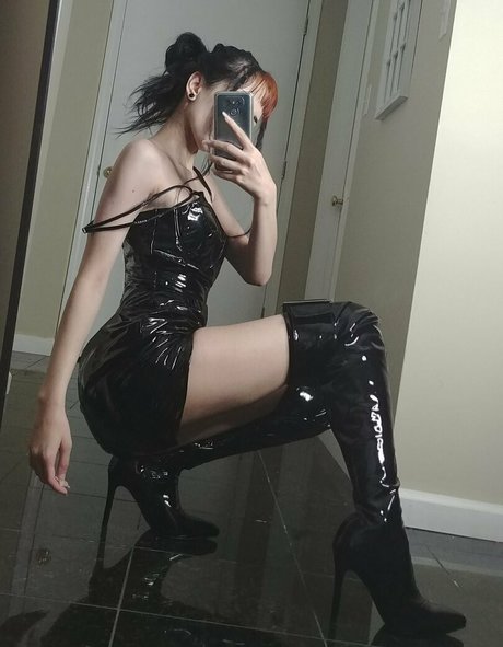 Tricksterkarkat sex actress archive