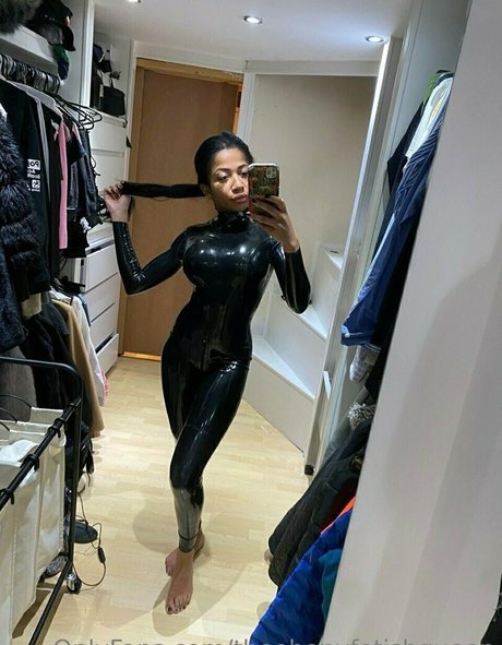 theebonyfetishqueen estrella porno del sexo galerías