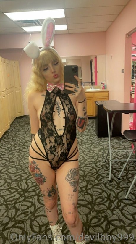 devilbby999 modelo sexy imágenes