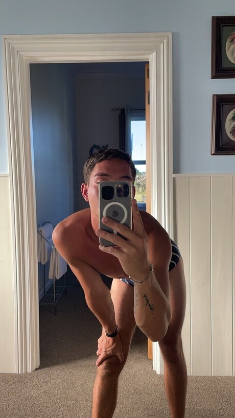 Sharaz simonsen porn model pic