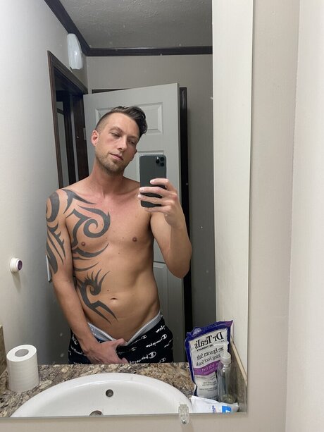 Junior McCarty naked pornstar images