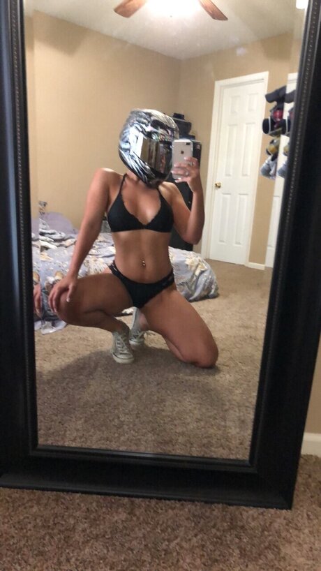 Starla naked pornstar picture
