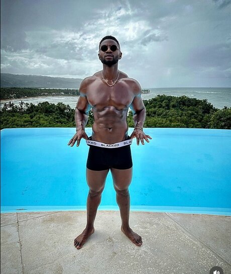 NelsonMandingo X model beautiful images