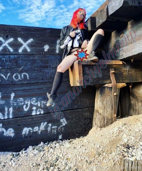 anarchyelmo porn model pics