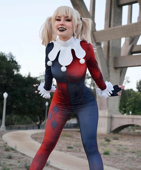 Raineemery joli modèle image