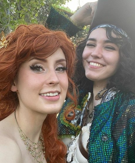 Raineemery actrice nue image