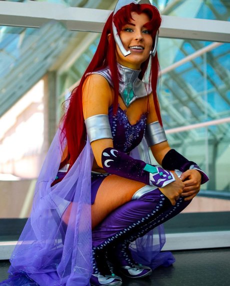 Raineemery modelo xxx foto