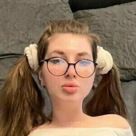 pssy bunny estrella sexy imágenes