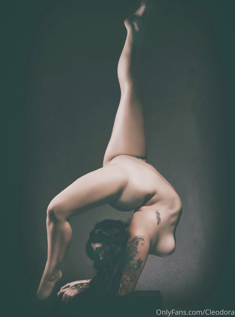 Cleodora actriz desnuda fotos