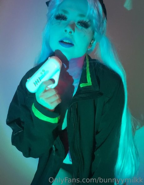 bunnyymilkk belle actrice images