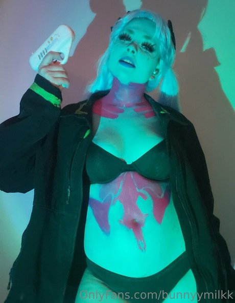 bunnyymilkk actriz de alta calidad recopilación