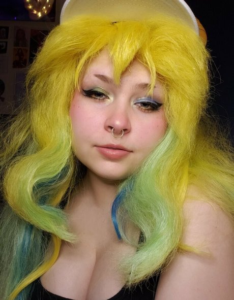 bunnyymilkk estrella porno caliente galerías