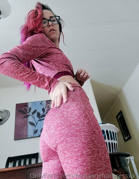 bellaenchantressxxx estrella erótica galería