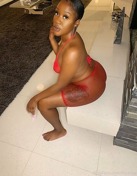 illnanaa étoile chaude galerie