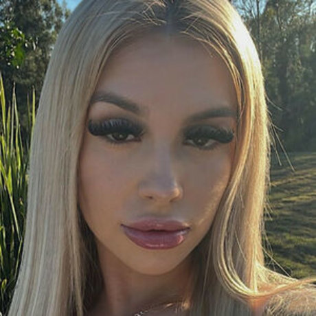 C harlixe erotic pornstar images