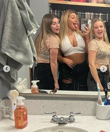Mackenzie Spohn exclusive pornstar gallery