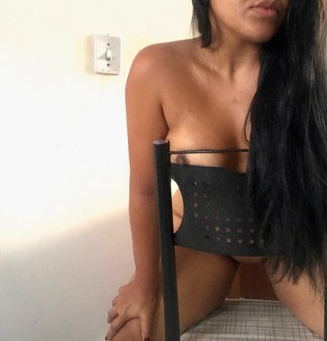 Queli Cruz desnudos de estrellas porno galerías