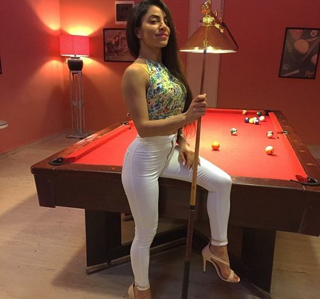 Serpil Cansz pornstar perfect photo