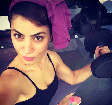 Serpil Cansz actrice adulte photo