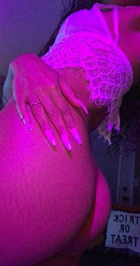 chatte milf onlyfans nus gratuits collection