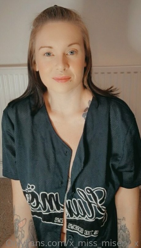 x miss misery x star du porno exclusive img