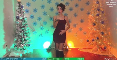 Jellyy Bree erotic pornstar photos