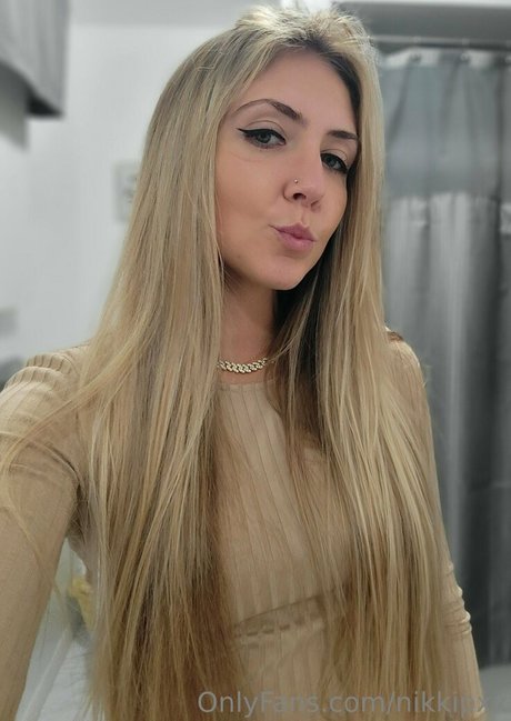 Nikkipxx estrella porno de arte foto