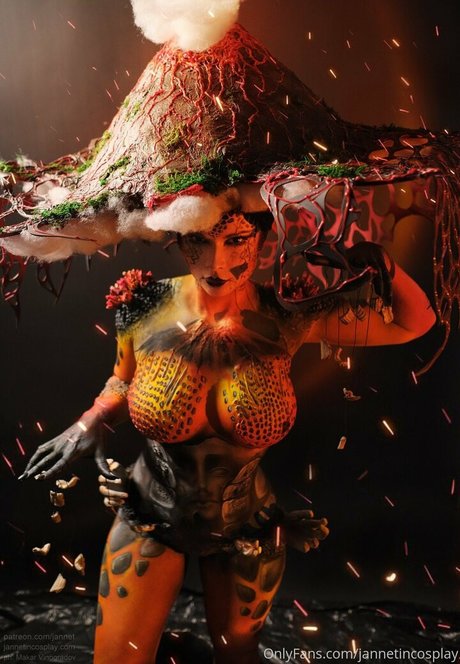 jannetincosplay mejor modelo foto