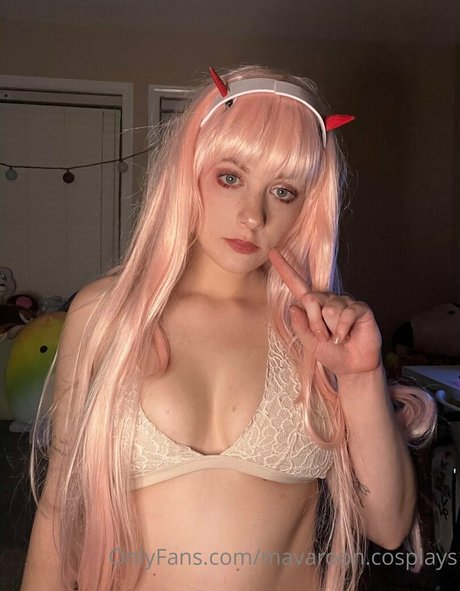 mavaroon cosplays actriz erótica imagen
