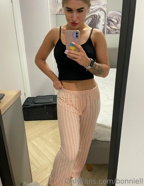 bonniell actrice libre collection