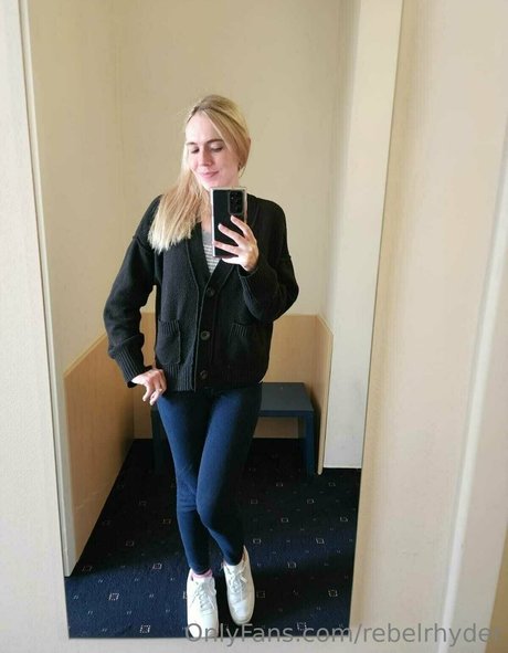 rebelrhyder Miniatura