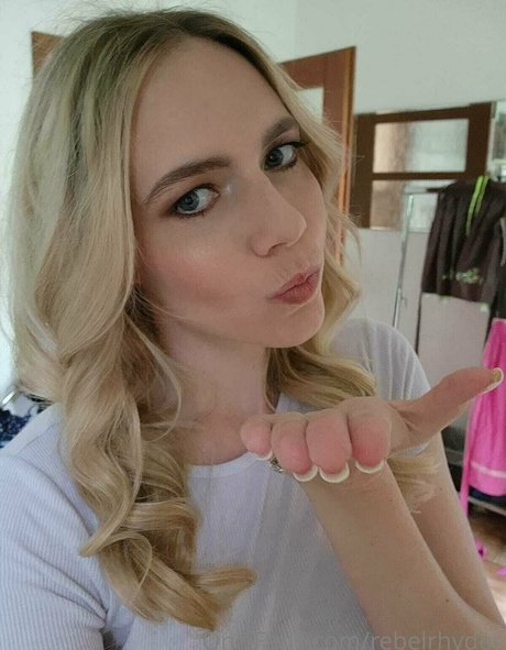 rebelrhyder modèle chaud galeries