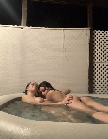 katchats actrice chaude collection