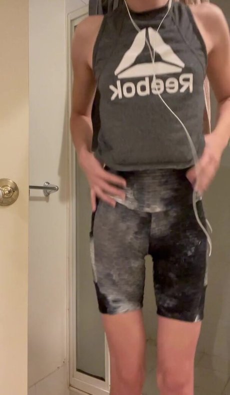 katchats modelo desnudo fotos