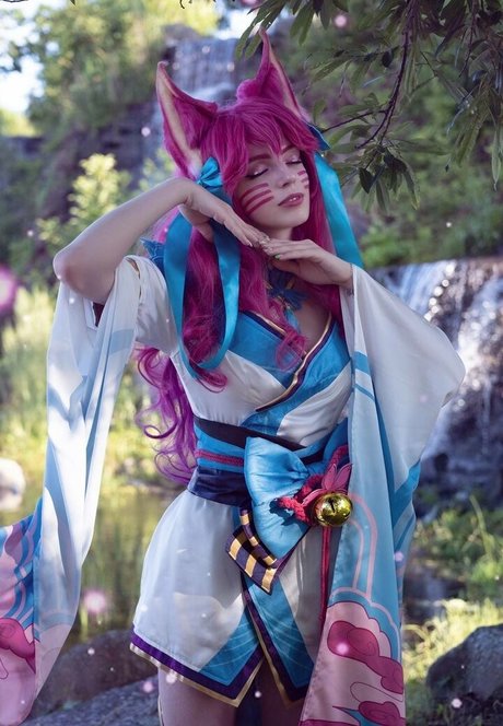 Romanowwa modèle porno galeries