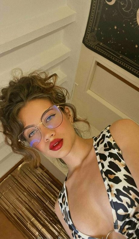 n nixxx naked pornstar picture