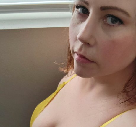 Ave Stone bonita estrella porno fotos