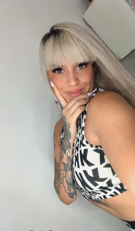 nicoleebe étoile de haute qualité galeries