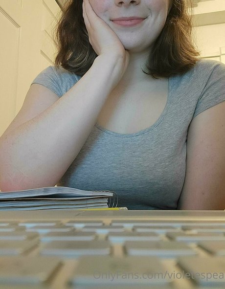 violetespea estrella porno bonita fotos