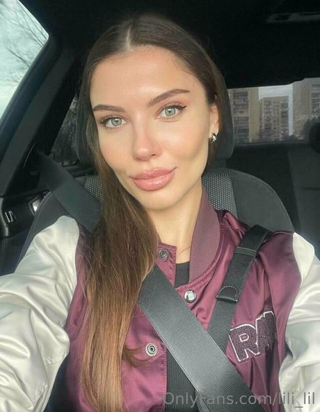 vika ua star érotique collection