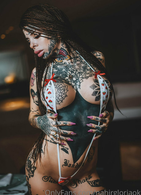 nahirgloriaokk actrice porno des photos