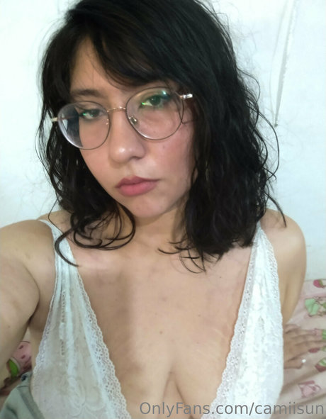 camiisun star naked pictures