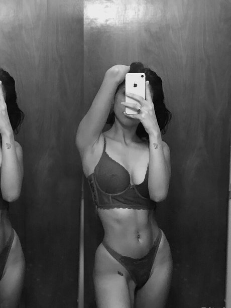 yas diaz19 modèle gratuit images