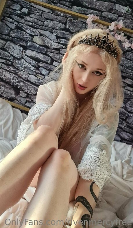 rivenmercyfree modelo sexy foto