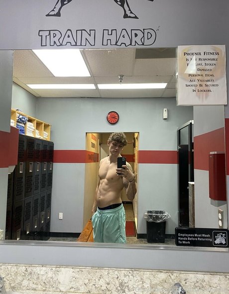 hungodeyfree desnudos de modelos archivo