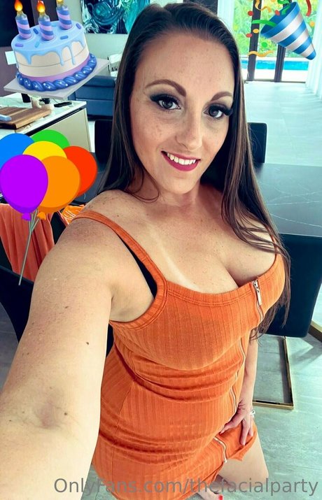 thefacialparty buena estrella porno galerías